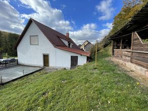 Giebelseite mit Terrasse