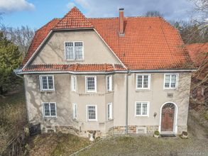 Herrenhaus - Frontansicht