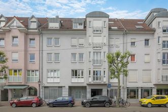 Straßenansicht