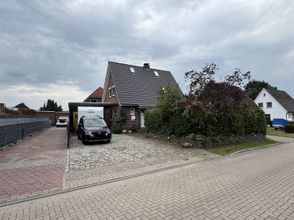 Außenansicht/Auffahrt