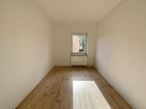 Egerländer Str.A8, 1.OG links