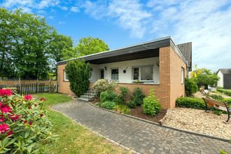 Hausansicht links
