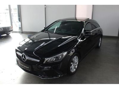 Mercedes-Benz CLA 200 SB Urban LED Panorama Navi Kamera SHZ