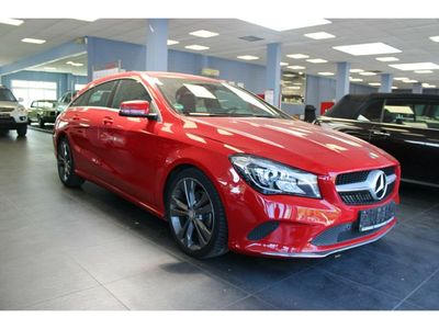 Mercedes-Benz CLA 200 Shooting Brake 7-G-DCT Urban...