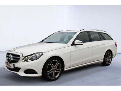 Mercedes-Benz E 200 BlueTec/LED/el.Dach/Navi/Alu