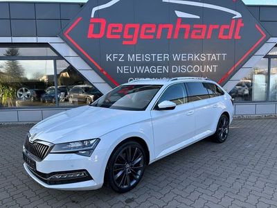 Skoda Superb 2.0 TDI Combi Premium Edition LED KAMERA