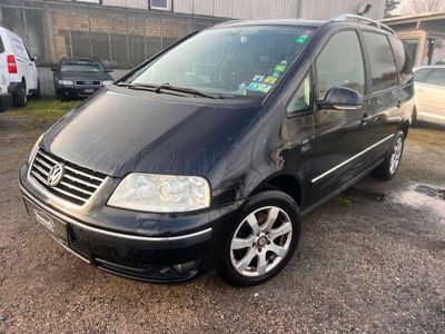 Volkswagen Sharan 2.0TDI (DPF) Highline Xenon Navi PDC