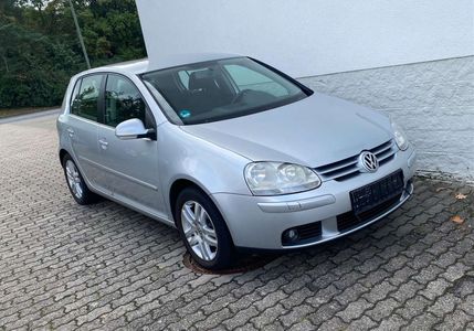 Volkswagen Golf V Lim. 1.4 Tour Klima SHZ PDC