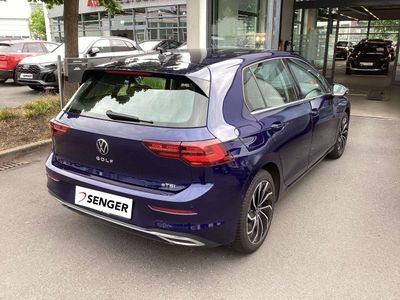 Volkswagen Golf VIII 1.5 eTSI Style DSG Nav Matrix PDC APP