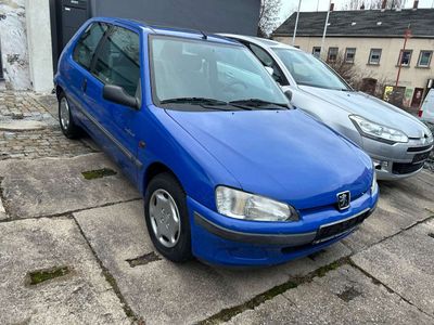 Peugeot 106 1,6i Automatik 17.900km