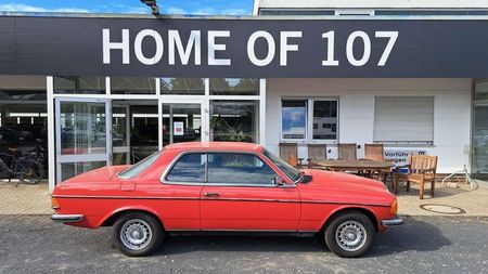 Mercedes-Benz CE 230 Schiebedach, Austauschmotor,5 Gang