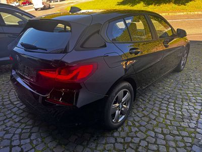 BMW 116 i Advantage Automatik