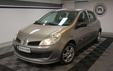 Renault Clio 1.2 75PS 5-trg. KLIMA ALU 8-FACH 1.HAND TÜV