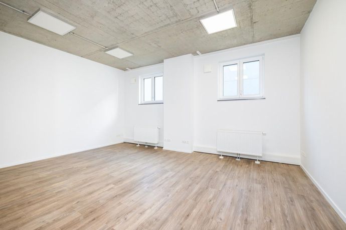 Büro 11 + 12