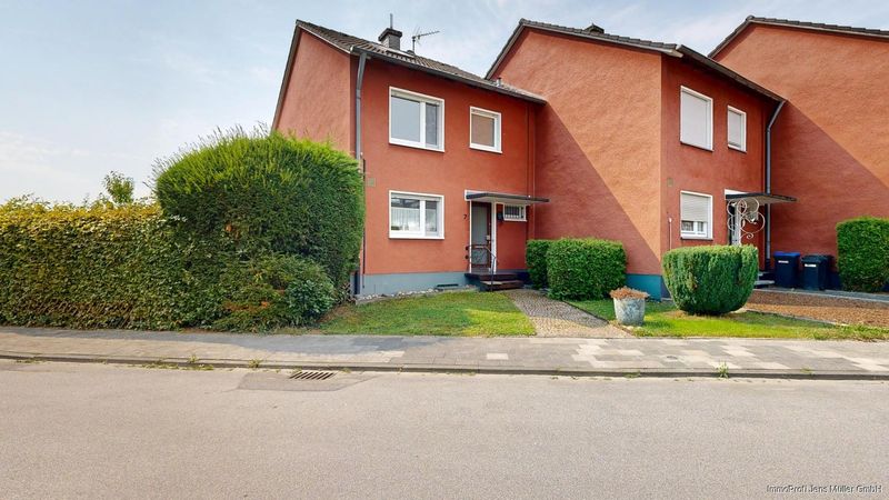 Hausansicht von vorne