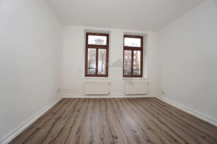 Wohn- und Schlafzimmer