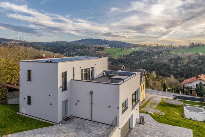 Aussenansicht mit Panorama