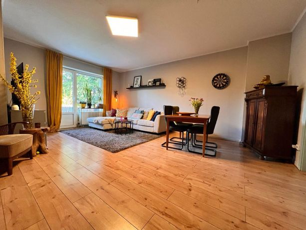 0NEeENYfQGy3tFUJSI1RR-large