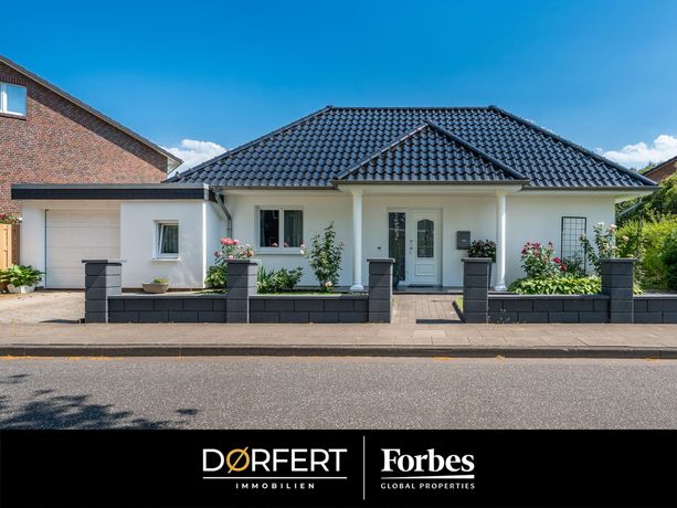 00Titelbild-Hausbruch-Großzügiger-Bungalow-mit-Dachausbau