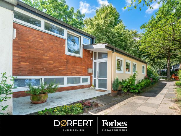 00Titelbild-Heimfeld-Geräumiges-Reihenendhaus-mit-großem-Garten