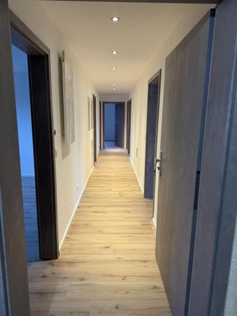 Flur von Eingangstür