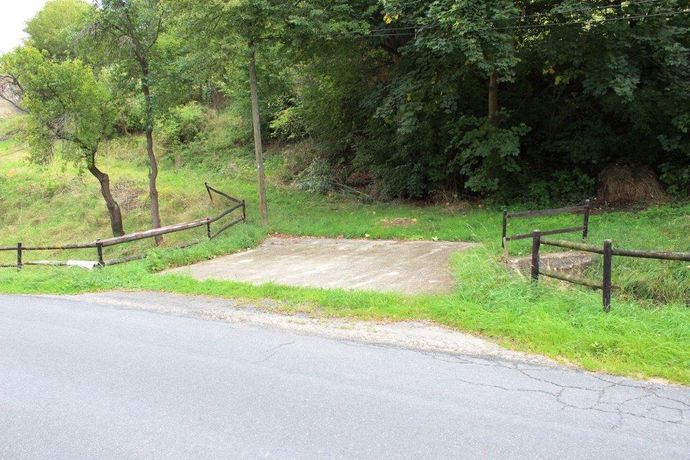 Grundstückszufahrt 2