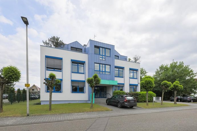 Straßenansicht