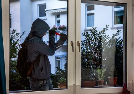 mik-Einbruch-Tageswohnungseinbruch-Fenster.jpg