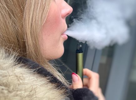 Symbolfoto_Vape.jpg