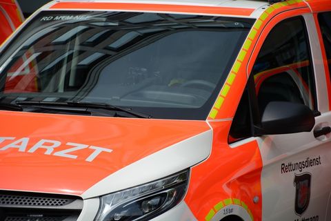 Notarztfahrzeug.jpg